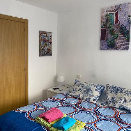 Malaga Centro Habitaciones Privada En Apartamento Compartidos ภายนอก รูปภาพ