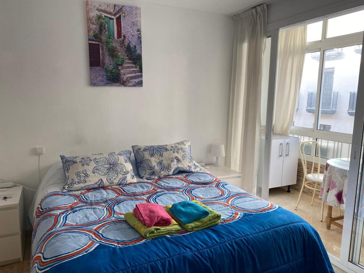 Malaga Centro Habitaciones Privada En Apartamento Compartidos ภายนอก รูปภาพ