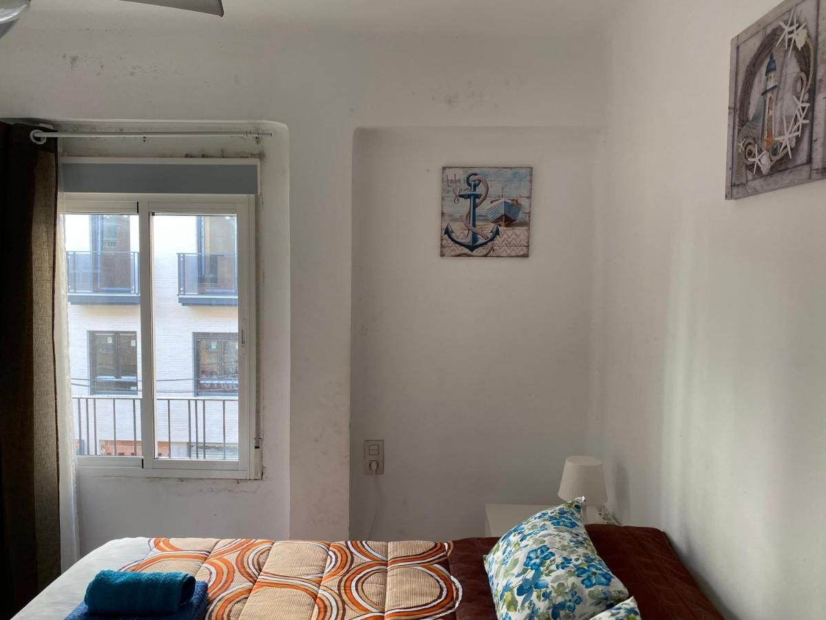 Malaga Centro Habitaciones Privada En Apartamento Compartidos ภายนอก รูปภาพ