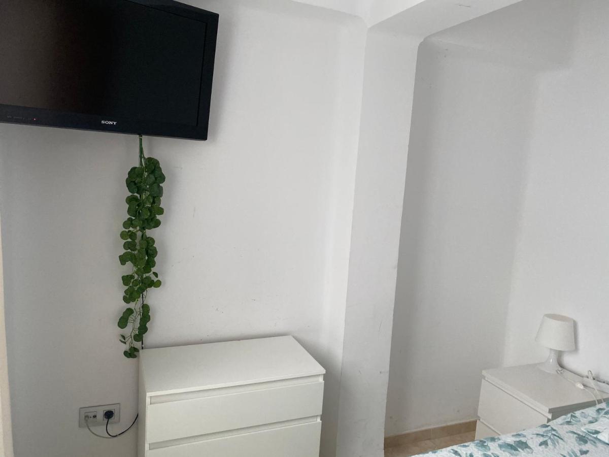 Malaga Centro Habitaciones Privada En Apartamento Compartidos ภายนอก รูปภาพ