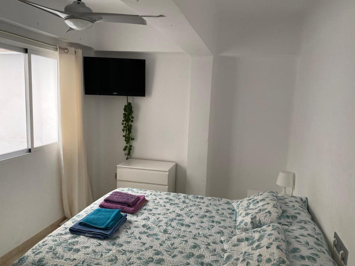 Malaga Centro Habitaciones Privada En Apartamento Compartidos ภายนอก รูปภาพ