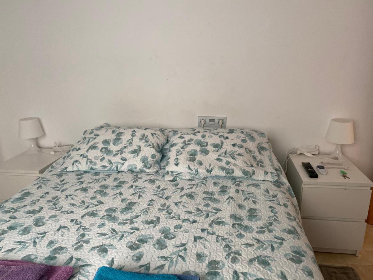 Malaga Centro Habitaciones Privada En Apartamento Compartidos ภายนอก รูปภาพ
